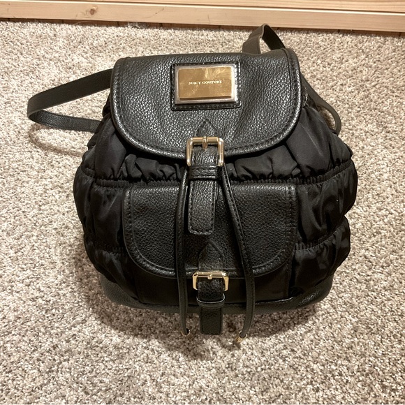 Juicy Couture Convertible Crossbody Purse or a Mini Backpack, black & gold, EUC - Picture 9 of 9
